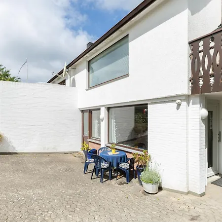 Kliffsegler Apartman Laboe